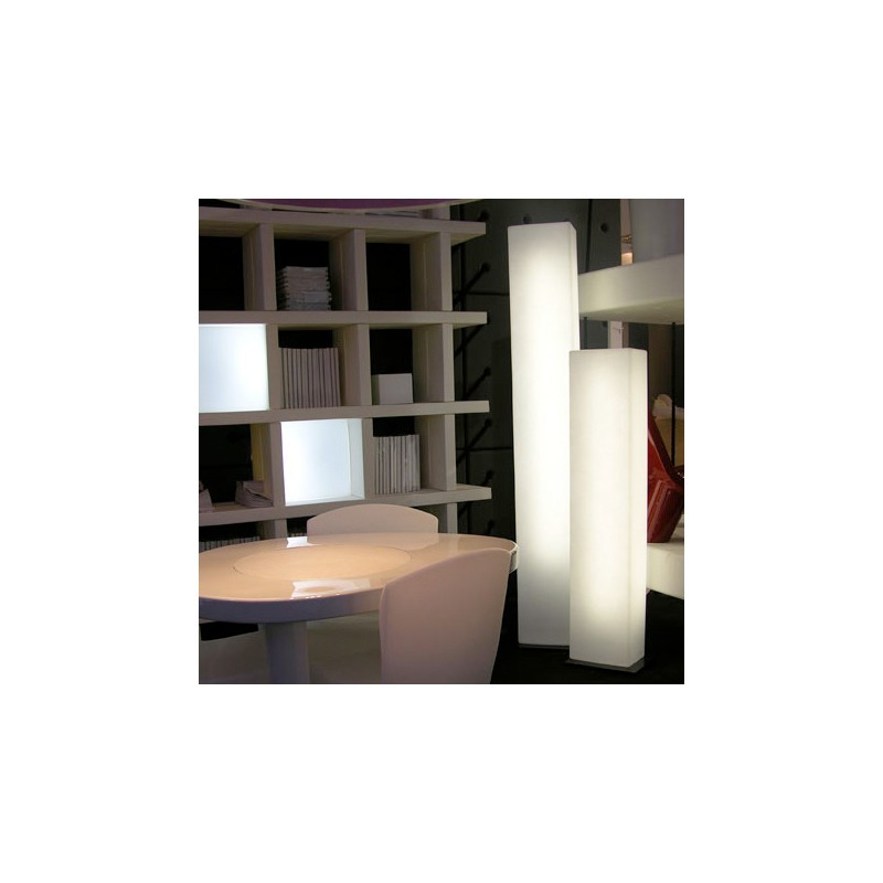 Lampe à poser BRICK - Lampe en polyéthylène Lampe à poser BRICK - Lampe en polyéthylène
