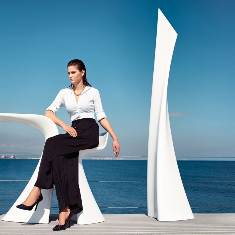 Lampe WING - Mobilier lumineux - Polyéthylène Lampe WING - Mobilier lumineux - Polyéthylène